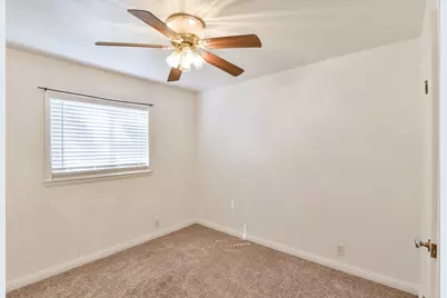 344 NW Renfro Street, Burleson, TX 76028 - Photo 12