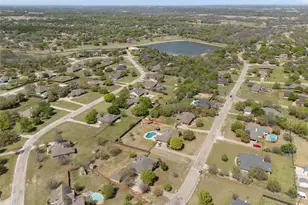 163 Lakeview Dr, Aledo, TX 76008 - Photo 28