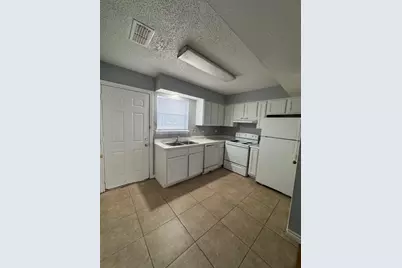 2822 Wimbledon Court #C, Garland, TX 75041 - Photo 4