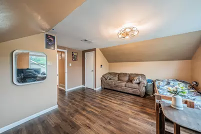 1227 Farnham Court E, Irving, TX 75062 - Photo 22