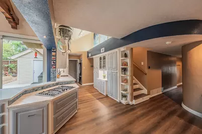 1227 Farnham Court E, Irving, TX 75062 - Photo 12