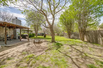 512 Parkridge Boulevard, Burleson, TX 76028 - Photo 34