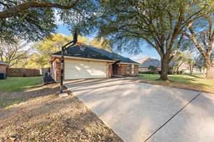 68 Delmore Dr, Hillsboro, TX 76645 - Photo 26