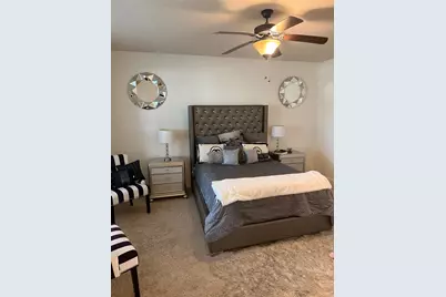 5039 Venecia Way, Grand Prairie, TX 75052 - Photo 2