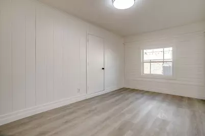 714 San Carlos Drive, Grand Prairie, TX 75051 - Photo 18