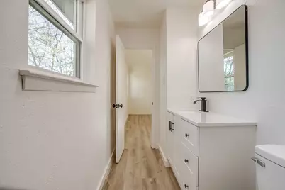 714 San Carlos Drive, Grand Prairie, TX 75051 - Photo 26