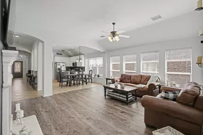 7924 Branch Hollow Trail, Fort Worth, TX 76123 - Photo 10