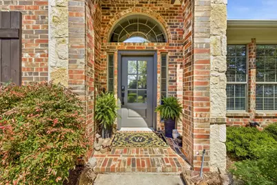 404 Fairway Bluff Drive, Wylie, TX 75098 - Photo 2