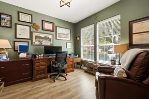 404 Fairway Bluff Dr, Wylie, TX 75098 - Photo 8