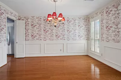 2723 Lawtherwood Court, Dallas, TX 75214 - Photo 10