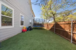 2801 Livingston Ave, Fort Worth, TX 76110 - Photo 30