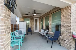 324 Moonvine Dr, Little Elm, TX 75068 - Photo 18