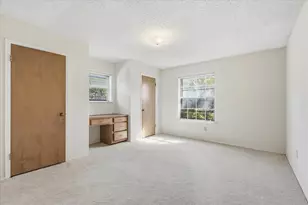 700 Vail Dr, Arlington, TX 76012 - Photo 18