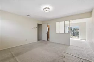 700 Vail Dr, Arlington, TX 76012 - Photo 14