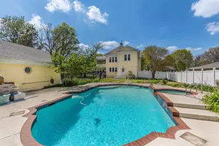 1017 N Woods St, Sherman, TX 75092 - Photo 38