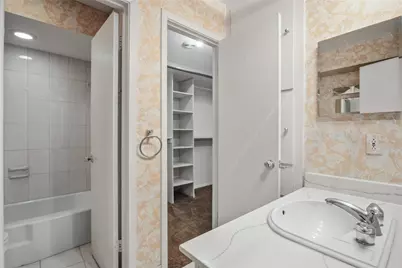 15721 Mapleview Circle, Dallas, TX 75248 - Photo 26