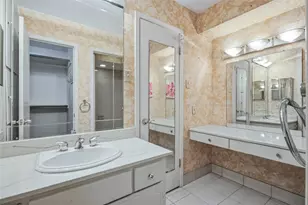 15721 Mapleview Cir, Dallas, TX 75248 - Photo 28