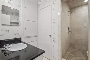 15721 Mapleview Cir, Dallas, TX 75248 - Photo 24