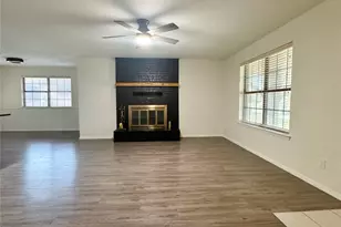 104 Harbor Haven St, Gun Barrel City, TX 75156 - Photo 2