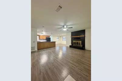 104 Harbor Haven Street, Gun Barrel City, TX 75156 - Photo 4