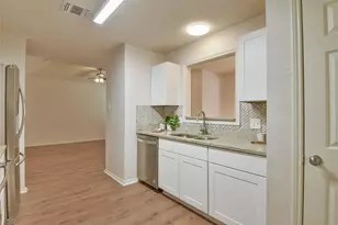 10109 Pack Saddle Trail, Fort Worth, TX 76108 - Photo 18