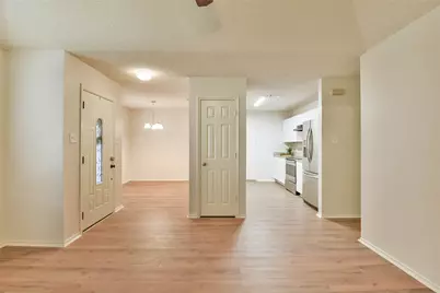 10109 Pack Saddle Trail, Fort Worth, TX 76108 - Photo 8