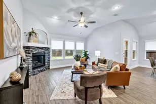 1016 Pinnacle Breeze Dr, Fort Worth, TX 76052 - Photo 12