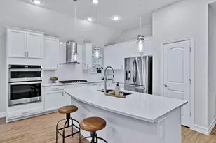 1016 Pinnacle Breeze Dr, Fort Worth, TX 76052 - Photo 8