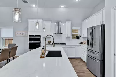 1016 Pinnacle Breeze Drive, Fort Worth, TX 76052 - Photo 6