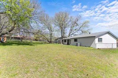 1539 Willowbrook Street, Lancaster, TX 75134 - Photo 16