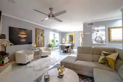 5200 Martel Avenue #6A, Dallas, TX 75206 - Photo 2