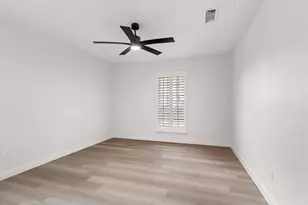 903 Leslie Dr, Arlington, TX 76012 - Photo 26