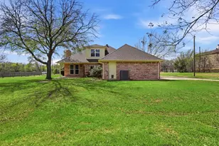 4121 Oakview Cir, Alvarado, TX 76009 - Photo 30