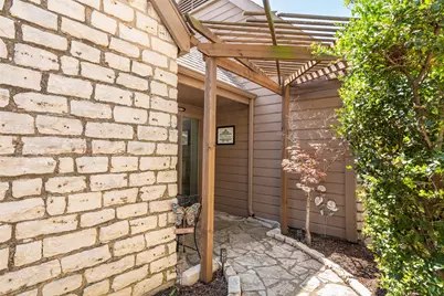 4918 Sonterra Court, Granbury, TX 76049 - Photo 6