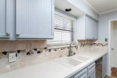 4918 Sonterra Court, Granbury, TX 76049 - Photo 16