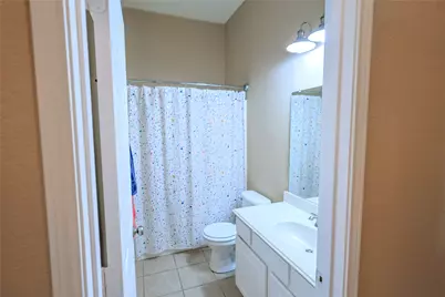 437 Sandy Creek Drive, Fort Worth, TX 76131 - Photo 16
