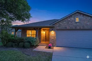 437 Sandy Creek Dr, Fort Worth, TX 76131 - Photo 1