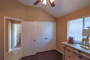 437 Sandy Creek Dr, Fort Worth, TX 76131 - Photo 16