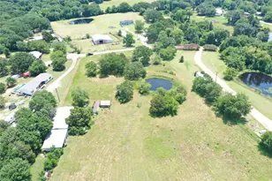 381 Paddock Dr, Mabank, TX 75156 - Photo 1