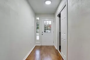 620 Samuels Ln, Arlington, TX 76010 - Photo 2