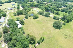 381 Paddock Dr, Mabank, TX 75156 - Photo 1