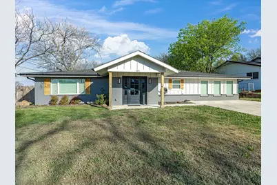 101 McWilliams Drive, Bowie, TX 76230 - Photo 1