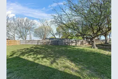 101 McWilliams Drive, Bowie, TX 76230 - Photo 32