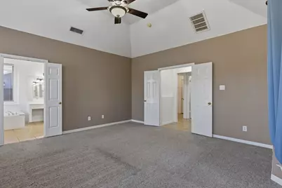 4517 Creekside Drive, Haltom City, TX 76137 - Photo 16