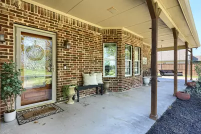 105 N Jones Street, Royse City, TX 75189 - Photo 2