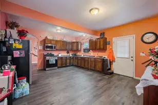 1209 New Dallas Hwy, Bellmead, TX 76705 - Photo 8