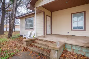 1209 New Dallas Hwy, Bellmead, TX 76705 - Photo 2