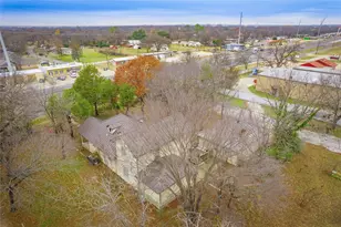 1209 New Dallas Hwy, Bellmead, TX 76705 - Photo 38