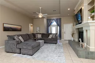 131 Lakeview Dr, Runaway Bay, TX 76426 - Photo 4