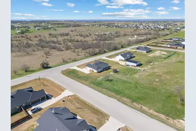 134 Stone Canyon Drive, Rhome, TX 76078 - Photo 40